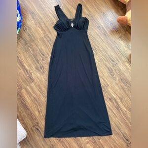 Connected Apparel Elegant Black Formal Evening Gown Size 10 New
